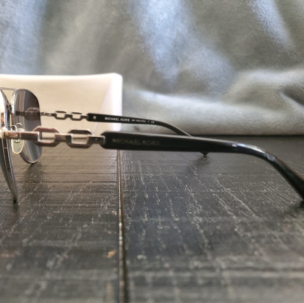 Authentic Michael Kors 1001T3 Sunglasses - Picture 3 of 4